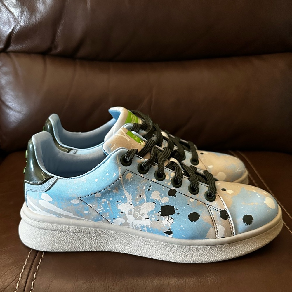 Marc Jacobs paint splatter sneakers